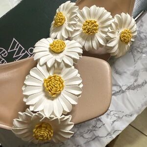 Wild Fable Women's Sandals with White and Yellow Floral Accents